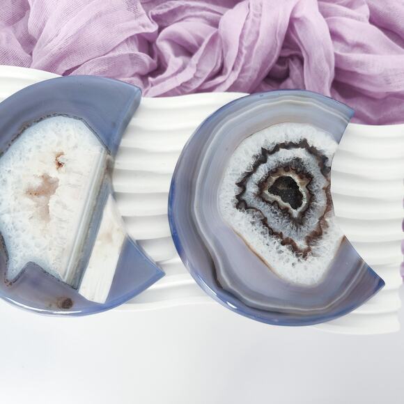 Large Druzy Agate Flat Moon Crystal Carving - Picture 3 of 9